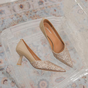 Zapatos de Tacón Alto de Charol para Mujer, Zapatos Brillantes con Punta en Pico para Fiestas, Bodas, Oficina y Eventos Nocturnos - Product Image 1