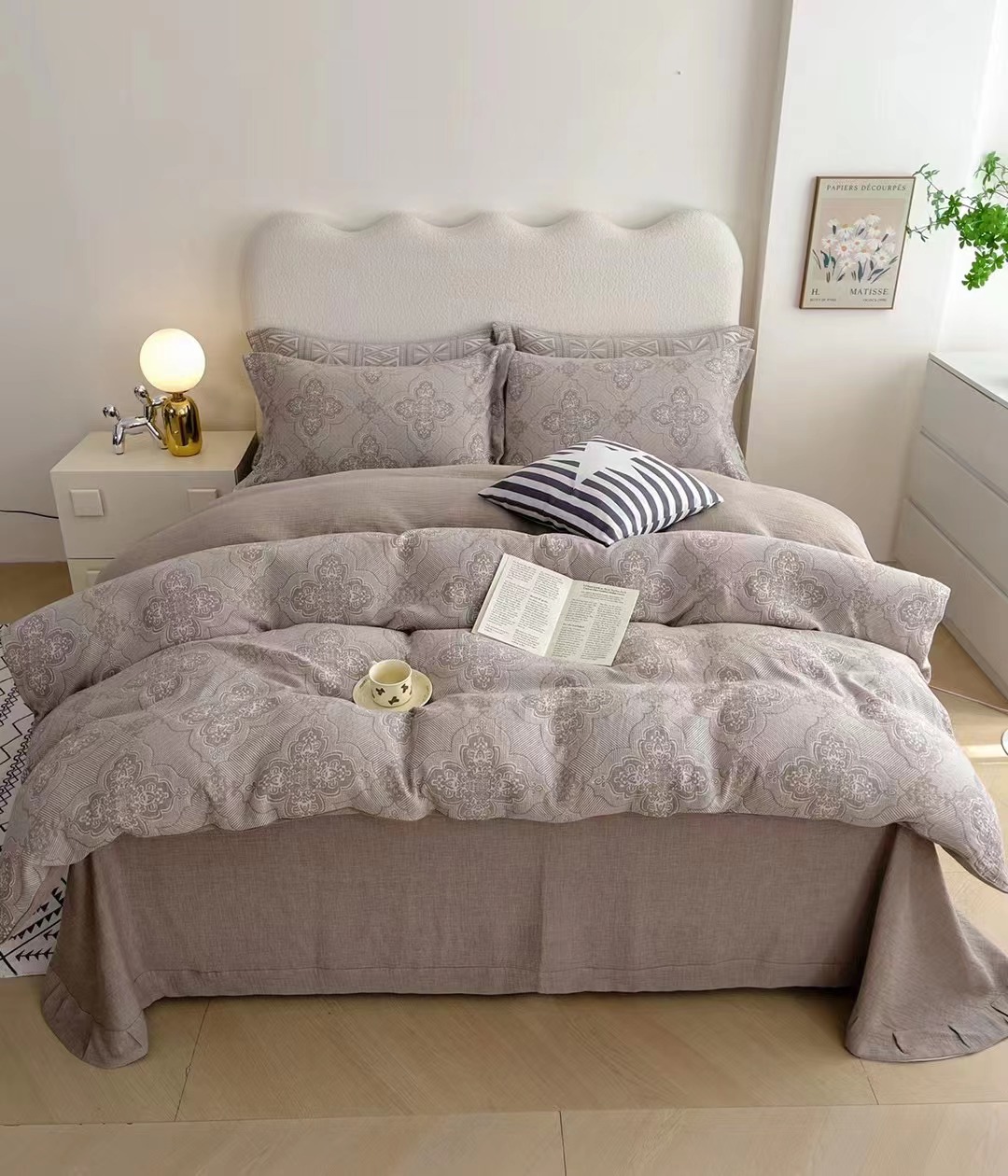 Functional Fabrics Customized Double Layer Yarn Bed Sheet Set Antibacterial Vooling Antistatic Comfortable Duvet Cover Set