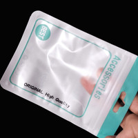 Sac d'emballage personnalisé en plastique OPP auto-adhésif en poly Sac de rangement pour accessoires d'écouteurs Sac à fermeture éclair pour câbles USB de date