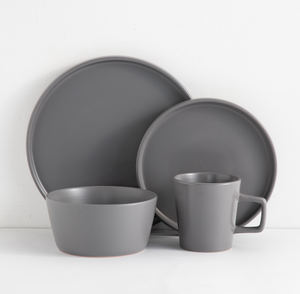 ชุดอาหารเย็นเซรามิกสีเทาด้าน รุ่นสโต้กแวร์ จาน ชาม แก้วน้ำ สำหรับ 4 ท่าน ใช้ในบ้าน โรงแรม ร้านอาหาร ขายส่งอุปกรณ์บนโต๊ะอาหาร - Product Image 2