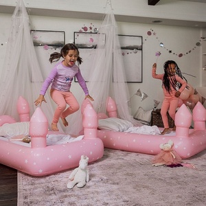 Lit gonflable rose Château pour enfants, matelas gonflable pour chambre d'enfant, lit de couchage pour la garderie et les nuits à la draisienne - Product Image 3