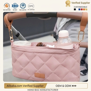 Sac de voyage matelassé multifonctionnel et imperméable en polyester, personnalisable avec logo, pour maman, couches, poussette, idéal pour le week-end et les activités de plein air - Product Image 1