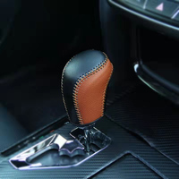 Housse de levier de vitesse en cuir cousue à la main, compatible avec Toyota Crown série 210 2015-2018, logo Crown, accessoires de modification intérieure automobile