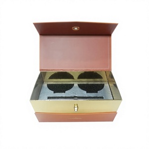 Boîte cadeau alimentaire rigide à fermeture magnétique, boîte en carton personnalisée en forme de livre pour noix, fruits secs, cadeau de fête avec insert en mousse, OEM - Product Image 4