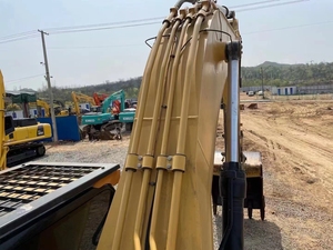 รถขุดตีนตะขาบขนาดใหญ่ 36 ตัน ยี่ห้อแคทเตอร์พิลลาร์ รุ่น Cat336D มือสอง สภาพดี ผลิตในญี่ปุ่น ของแท้ วางขายที่เซี่ยงไฮ้ - Product Image 6