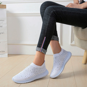 <span class=keywords><strong>Scarpe</strong></span> Sportive da Donna Plus Size <span class=keywords><strong>con</strong></span> Strass, Traspiranti, Slip-On in Tessuto a Rete, <span class=keywords><strong>Tacco</strong></span> Medio - Product Image 4