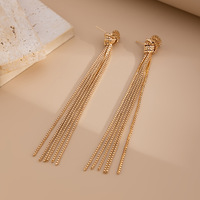 Collana a strati stile influencer placcata oro con nappe, collana a catena da donna, gioielli di moda virali all'ingrosso, dropshipping OEM