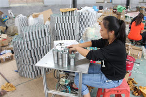 Peças sobresselentes do caminhão quente 5412000370 5412000770 5412001070 5412001170 5412001870 541200247 Cinto Tensoner Para Mercedes Benz Actros - Product Image 5