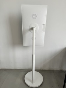 32-inch di động đứng màn hình cảm ứng <span class=keywords><strong>LED</strong></span> màn hình thông minh TV hiển thị với bánh xe đứng di động truy cập và dễ dàng di động - Product Image 4