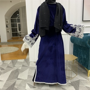 1847# Velvet Winter Design Muslim Kimono Abaya Cardigan Women Open Abayas Black Velvet Hijab Dress Dubai Size - Product Image 4