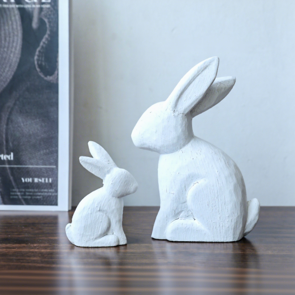 Un ensemble blanc clair de lune pour le lapin.