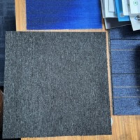 Dalles de moquette commerciales de 8 m² en polypropylène, asphalte, PVC, PE, avec support non tissé, pour bureau, revêtement de sol modulaire