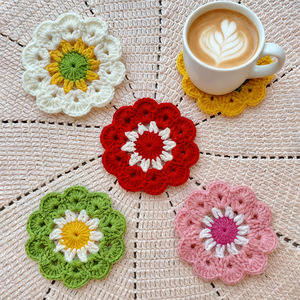 New Cross-border Finished Product Ins-style Small Floral Coasters Placemats Crochet Heat-resistant Handmade Wool Milk Cotton