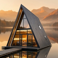 Structure en acier robuste résistante aux intempéries, maison triangulaire en bois, aspect moderne, utilisation toute saison, fabriquée en Chine