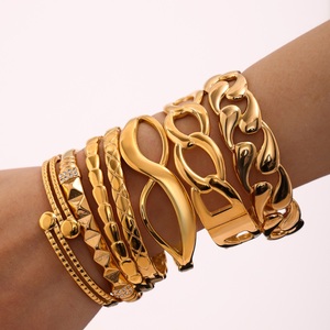 Aretas, joyería de lujo a la moda, pulsera al por mayor de acero inoxidable chapado en oro de 18 quilates, pulsera combinada para mujer - Product Image 1
