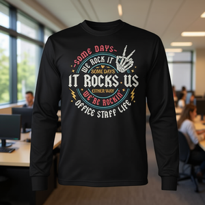 T-shirt à manches longues pour le personnel de bureau, design Rock It Back To School - Product Image 3