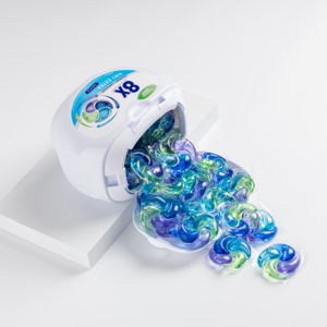 Capsules de lessive 4 en 1 pour la protection des couleurs - Détachant pour peaux sensibles |   Vente en gros <span class=keywords><strong>et</strong></span> OEM/ODM pris en charge - Product Image 1