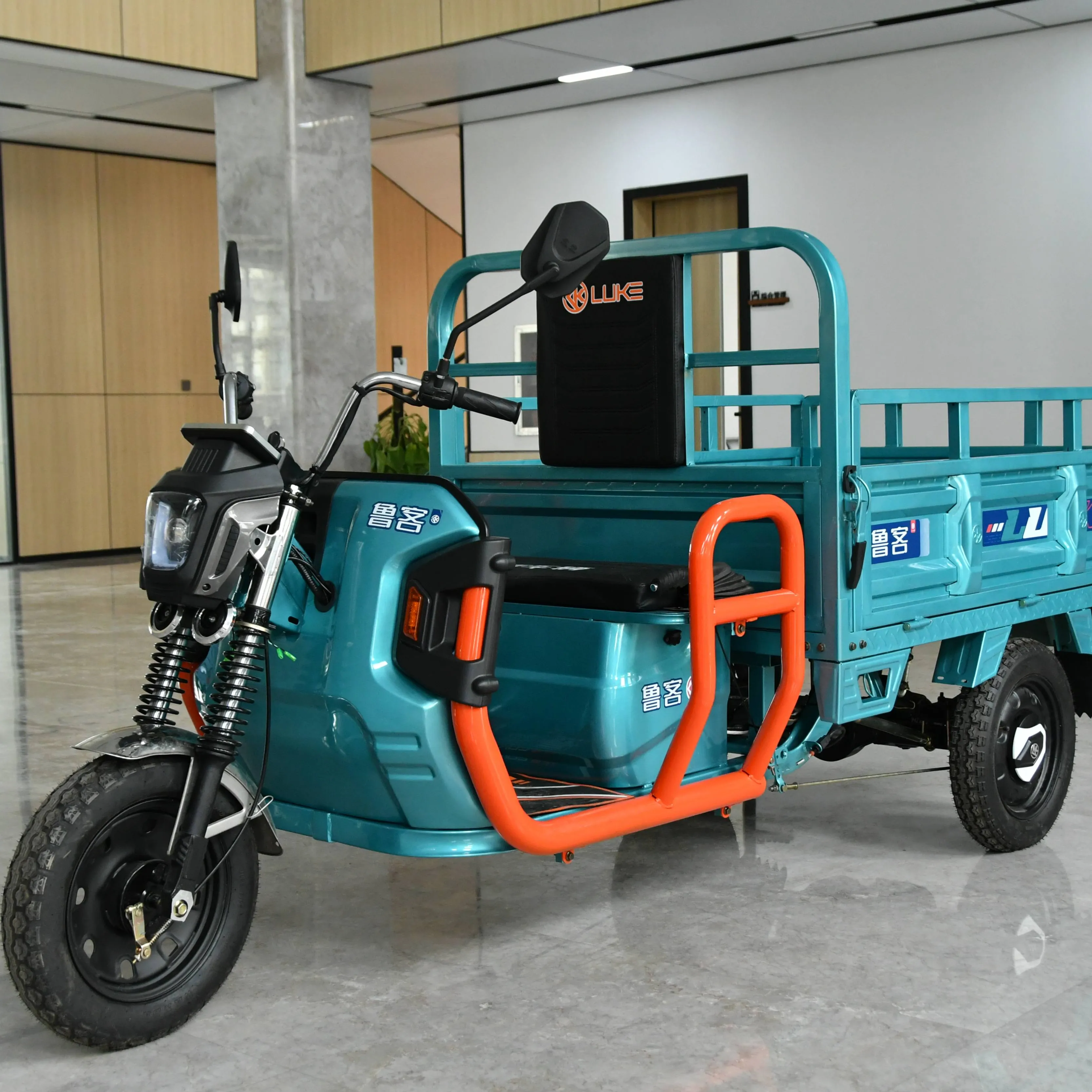 Farming Vehicle Electric Cargo Tricycles Dumper Mini Open Pick Up Van For Adults