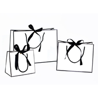 Kantong Kemasan Perhiasan Kertas Seni Biodegradable dengan Tali Serut Warna Emas dan Putih Logo Cetak Kustom