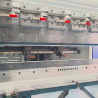 Presse plieuse électrique CNC entièrement automatique 30T 1250mm avec vitesse réglable pour le pliage de l'acier inoxydable de haute précision