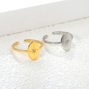 Bague ouverte ajustable en acier inoxydable plaqué or 18 carats avec zircon étoile étanche, bijoux personnalisés en gros pour femmes - Product Image 3