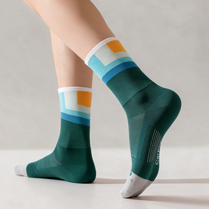 Sustainable Recycled Fiber <b>Socks</b> Custom Logo Wholesale Breathable Quick Dry High Performance Athletic Nylon <b>Socks</b> - Product Image 3