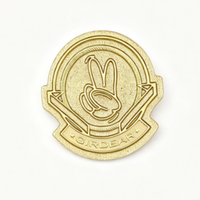 Parches de TPU con Logotipo en Relieve 3D Personalizados, Ecológicos, para Etiquetas de Ropa, Accesorios de Prendas Cosidos, Venta al Por Mayor, OEM, MOQ Bajo