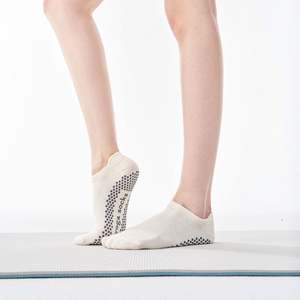 Custom Logo Anti-slip Fitness Sport Women Socks High Quality Pilates Grip Socks Gym Yoga - Product Image 6