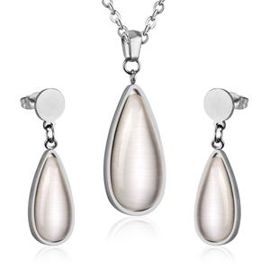 Hermoso Juego de Joyería de Acero Inoxidable con Perlas Preciosas, Collar y Aretes, Chapado en Oro de 18k, Joyería Femenina para Novia - Product Image 4