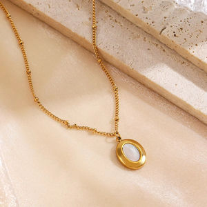 <span class=keywords><strong>Collana</strong></span> con Ciondolo in Pietra Naturale Amazonite Geometrica alla Moda per Donna, Placcata in Oro 18K con Catena Figaro in Acciaio Inossidabile - Product Image 1