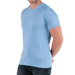 Camiseta de Hombre con Cuello Moderno, Corte Contemporáneo, 100% Algodón Tejido, Manga Corta, Ligera, de Secado Rápido y Antiarrugas - Product Image 3