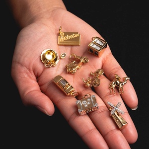 Souvenir de Voyage | Breloques en Laiton Plaqué Or 18K pour Fabrication de Bijoux DIY | Pendentifs Vintage, Moulin à Vent, Vélo, <span class=keywords><strong>Taxi</strong></span>, Valise, Tasse à Thé - Product Image 3