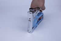 Pistola de grapas manual 3 en 1 de acero, superventas, con ajuste de potencia para bricolaje en el hogar, fijación de alfombras, herramienta industrial para tapicería de muebles