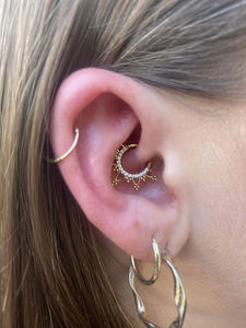 Anneau de piercing clicker en or massif 14 carats avec pierre de lune pour septum, tragus, hélix, cartilage, daith, conch, lèvre, nez, 16g - Product Image 6