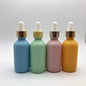 Botella de cerámica blanca de lujo para cosméticos, botella de vidrio <span class=keywords><strong>Boston</strong></span> con tapa de bambú, aceite esencial Cbd, cuentagotas - Product Image 3