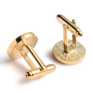 Mancuernillas de esmalte suave con adhesivo epoxi, diseño de camisa ajustada, color dorado y base arena, al por mayor - Product Image 4