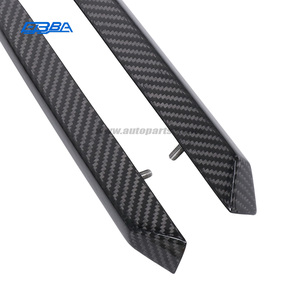 Alerones de fibra de carbono de lujo para puertas de Aston Martin DBX DB11 MY83-018K28-AB - Product Image 4