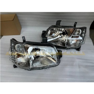 HIACE HOME Utilisation pour <span class=keywords><strong>Toyota</strong></span> Townace <span class=keywords><strong>Lite</strong></span> <span class=keywords><strong>ACE</strong></span> Van RHD 81150-BZ131, 81110-BZ131 PHARE AVANT - Product Image 1