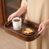 Plateau en bois rectangulaire arrondi multifonctionnel de conception européenne pour fruits, cuisine, nourriture, dessert, collation, rangement ménager