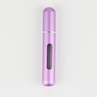 Vente en gros d'atomiseurs de parfum portables rechargeables en aluminium et PP, flacon pulvérisateur de 5 ml, 10 ml, 20 ml pour les voyages et les cadeaux, logo personnalisé