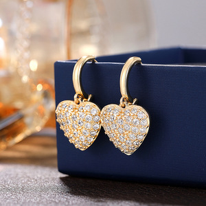 Set di Collana e Orecchini a Cuore per Donne, in Rame, Classico, Regalo per Matrimoni e Fidanzamenti, Gioielli Scintillanti e Alla Moda - Product Image 4