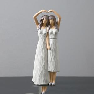 Productos más vendidos, figuritas de beso para el hogar, figuritas de boda de pareja de lesbianas de resina, escultura artística, decoración del hogar - Product Image 2