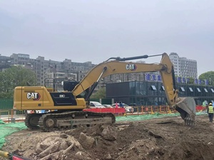 Excavatrice sur chenilles Caterpillar 336gc d'occasion, 35,4 tonnes, excellent état, avec moteur, boîte de vitesses et pompe - Modèle 2020, avec inspection vidéo - Product Image 3