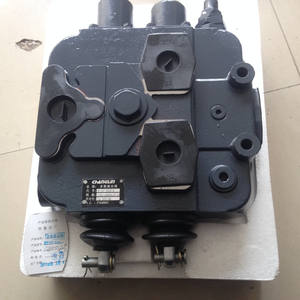 Croisillon universel Sinomach 25 mm en acier allié métrique pour arbre de transmission de chargeuse, usine de fabrication OEM - Product Image 2