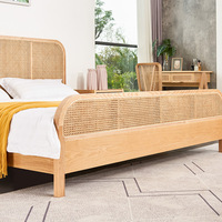 Meubles de maison et d'hôtel OEM, cadre de lit plateforme en rotin naturel tissé, teck massif, avec tête de lit pour chambres à coucher, lits avec matelas
