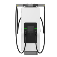 Chargeur rapide DC double pistolet OEM ODM Starcharge Titan V3 120/180kW pour véhicules électriques CCS1 NACS, station commerciale UL IP55 avec écran LED