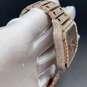 นาฬิกาข้อมือเพชรสำหรับผู้ชาย VVS Moissanite สุดหรูเคสเหล็กกลมพร้อมด้วยหน้าปัดแซฟไฟร์และสายสแตนเลส - Product Image 2