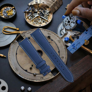 Bracelet de montre en cuir respirant et réglable pour montre intelligente, bracelet universel de 20 mm avec boucle en acier inoxydable - Product Image 3