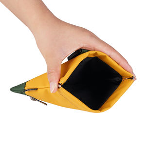 Échantillon gratuit OEM 2 couleurs Pochette à friandises avec logo personnalisé pour dressage d'animaux de compagnie Collation pour aliments pour chiens Sac à poignée de marche pour l'extérieur avec fermeture magnétique - Product Image 4