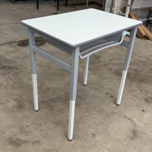 Phong cách tối giản chiều cao điều chỉnh nội thất trường học bàn duy nhất với ngăn kéo cho các trường học và các tổ chức giáo dục - Product Image 1